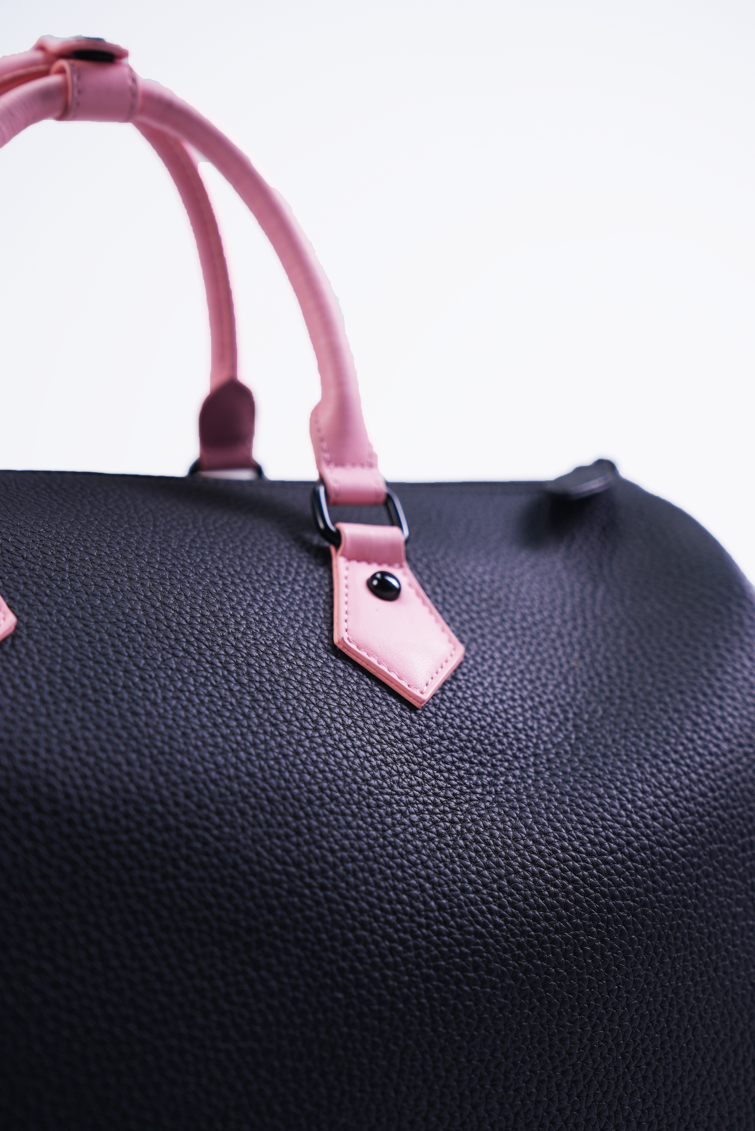 BLACK X PINK DUFFLE BAG