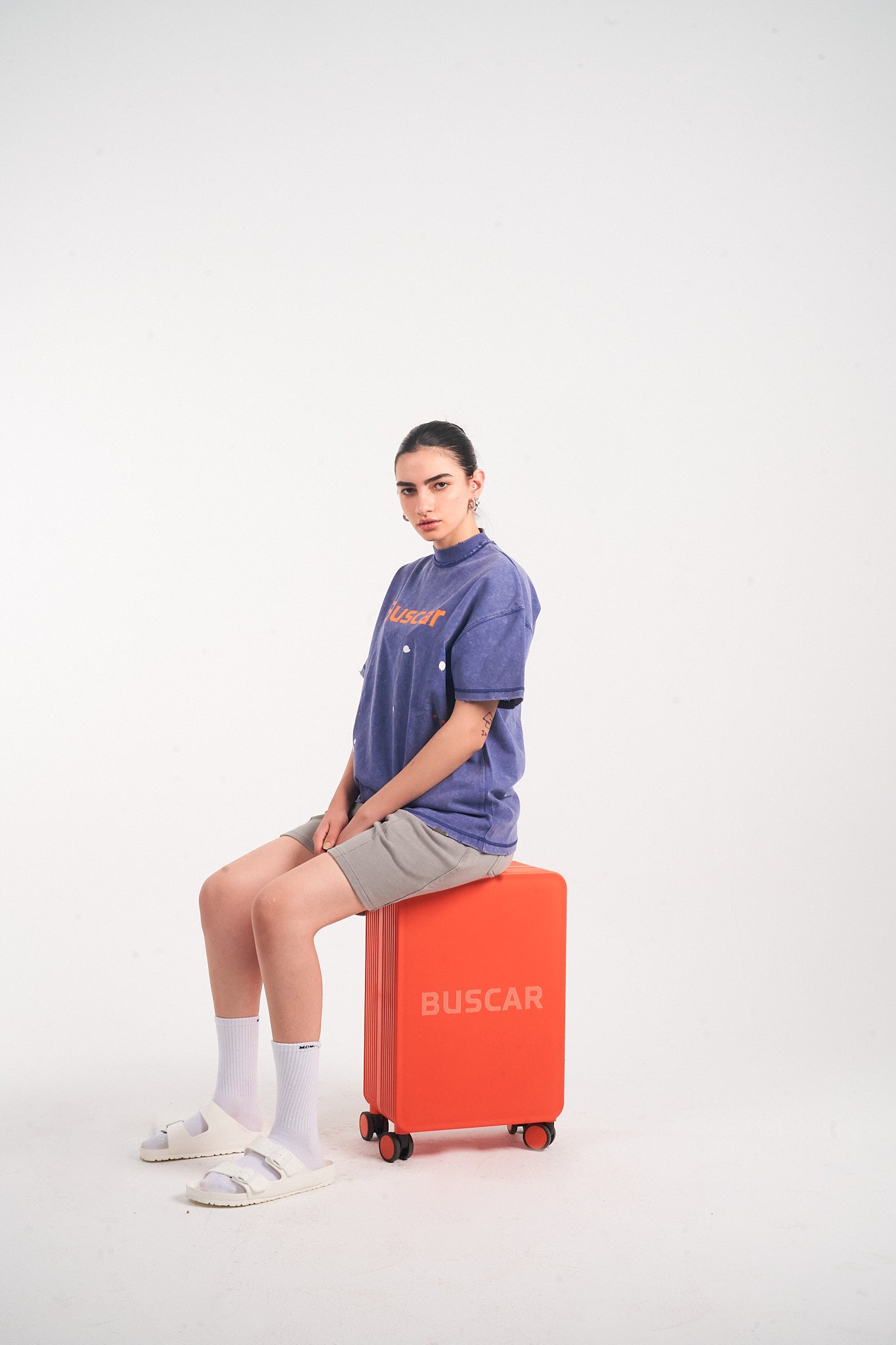 BUSCAR ORANGE CABIN BAG