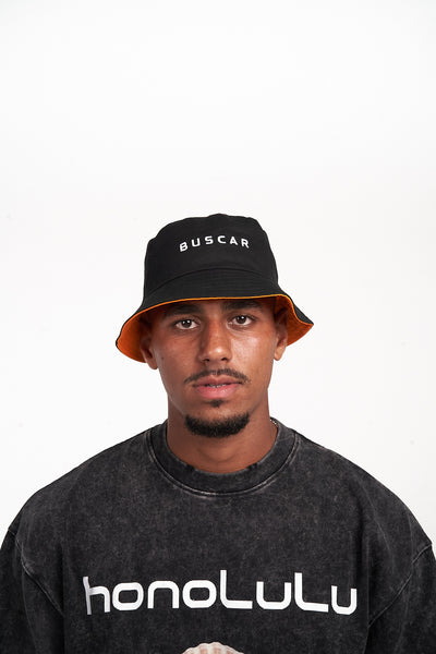 BUCKET HAT BLACK & ORANGE