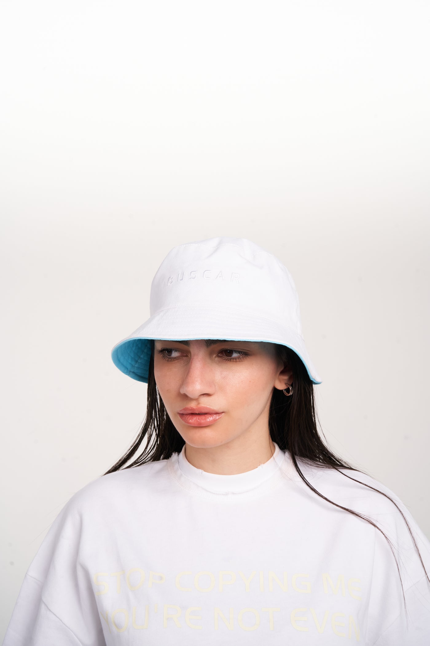 BUCKET HAT WHITE & BABY BLUE