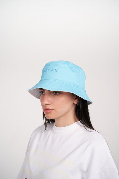 BUCKET HAT WHITE & BABY BLUE