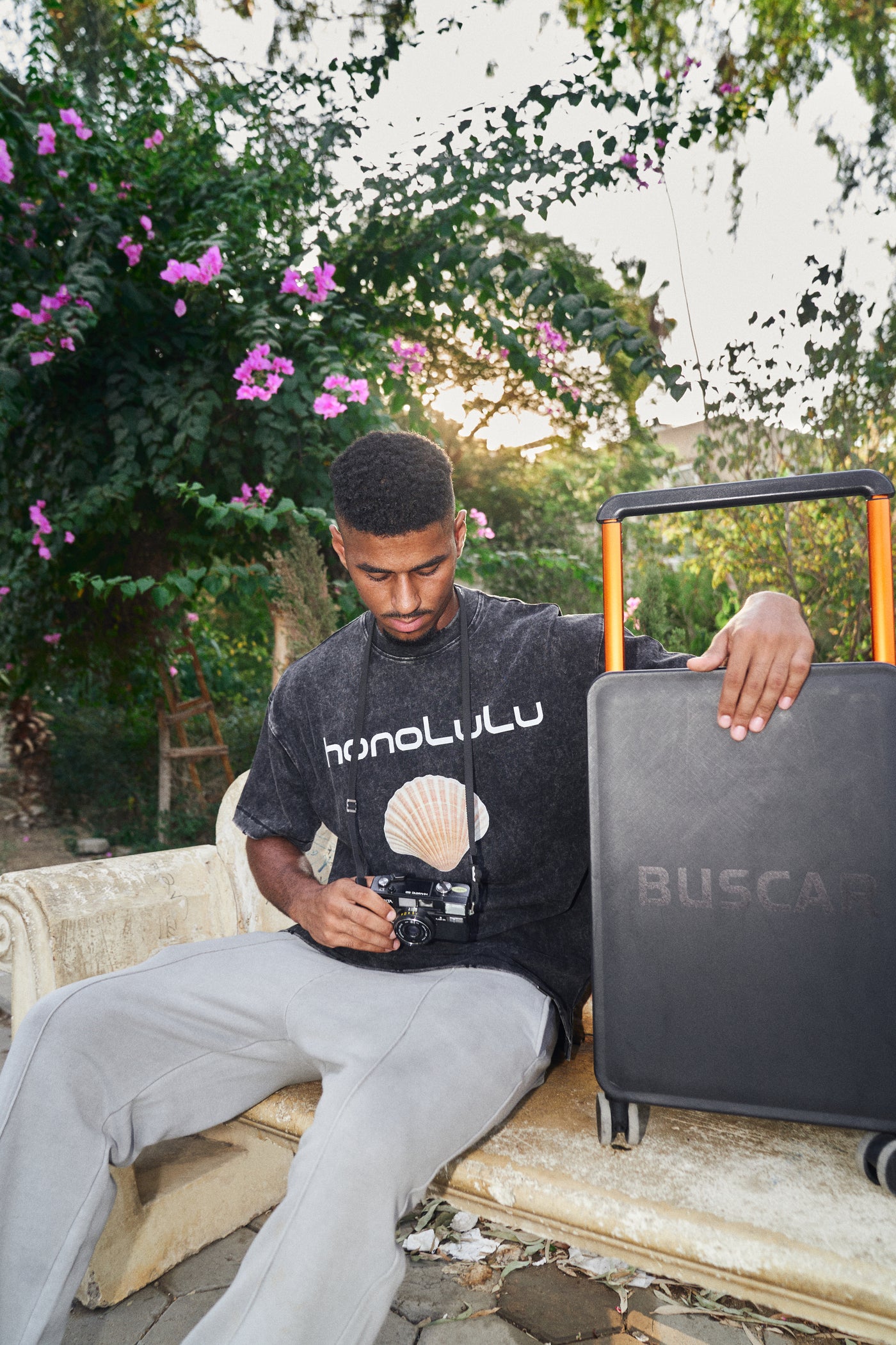 BUSCAR BLACK CABIN BAG