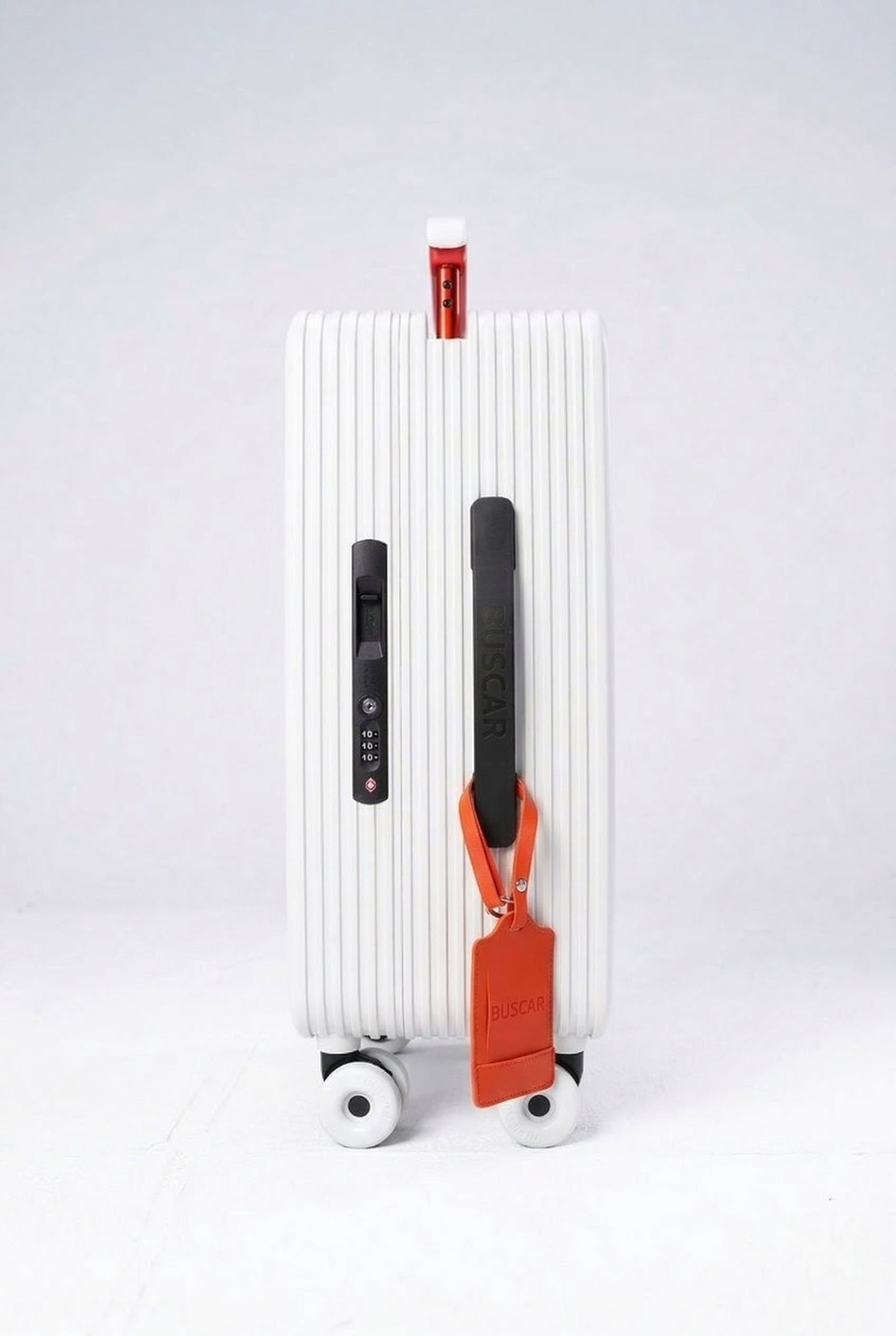 BUSCAR WHITE CABIN BAG